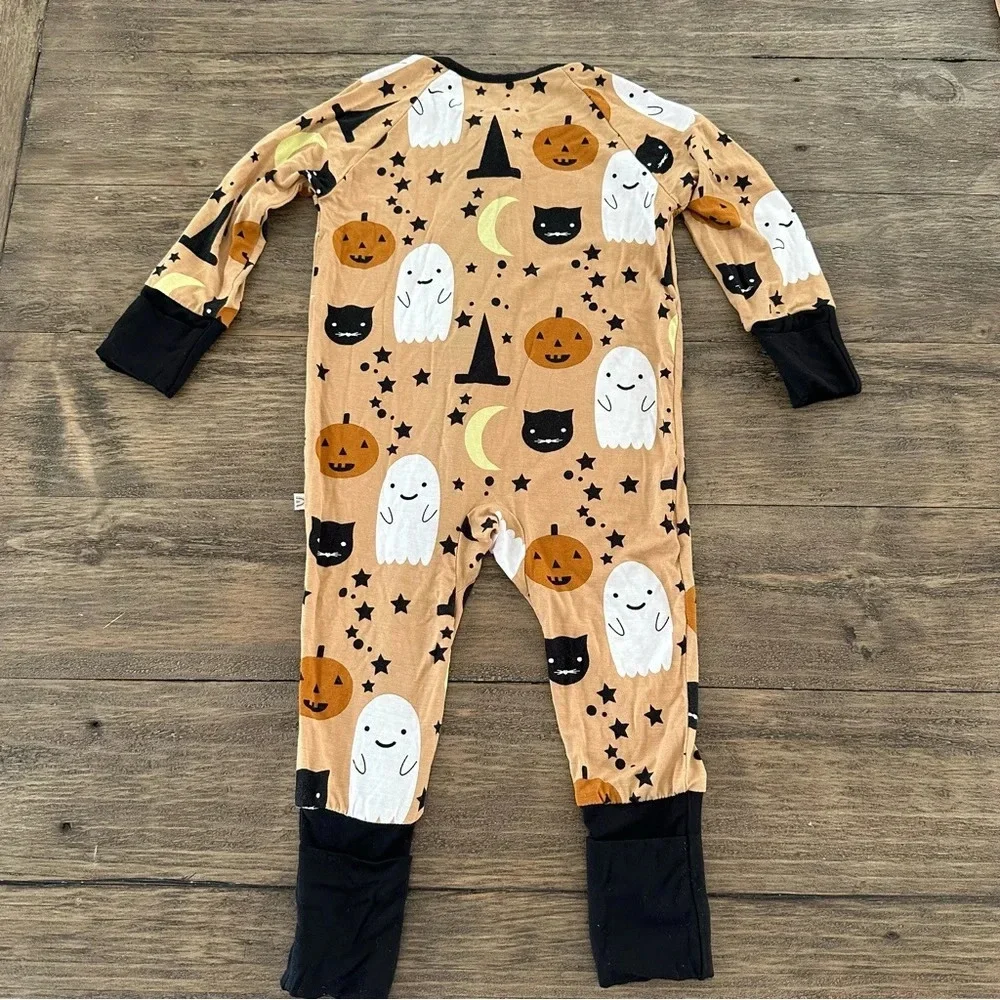 Emerson and Friends 6-12 months Halloween Bamboo Pajamas‎ Ghost Pumpkin Stars